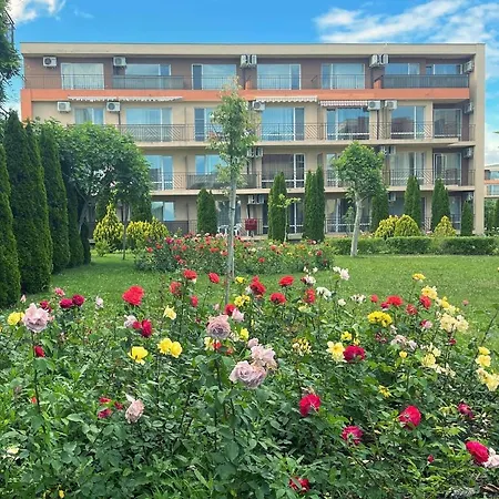 студиа Sunny Holiday Fort Noks Sunny Beach