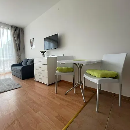Appartamento студиа Sunny Holiday Fort Noks *