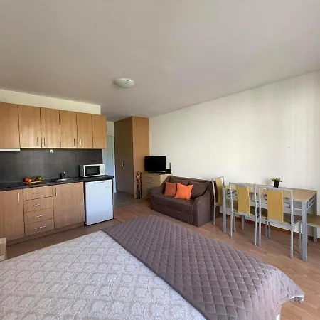 Appartamento студиа Sunny Holiday Fort Noks Sunny Beach