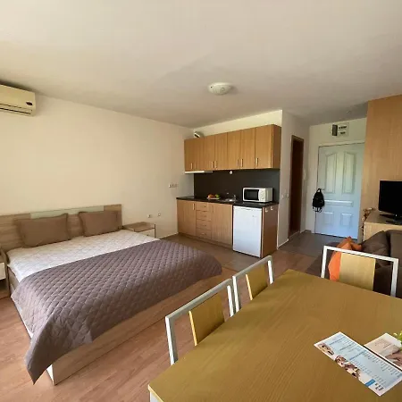студиа Sunny Holiday Fort Noks * Sunny Beach
