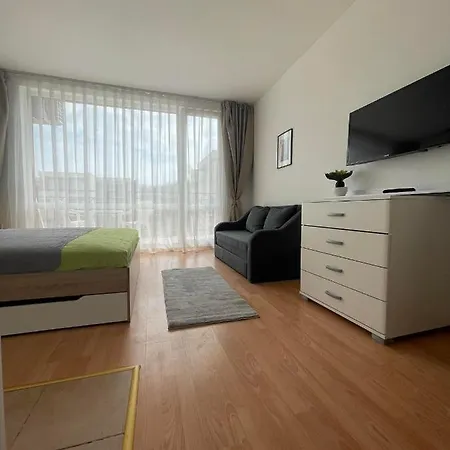 Apartmán студиа Sunny Holiday Fort Noks *